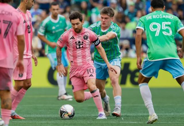 1756701869929005435.png messi.png